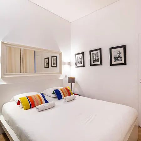 Appartamento Guestready - Chic And Near Attractions *